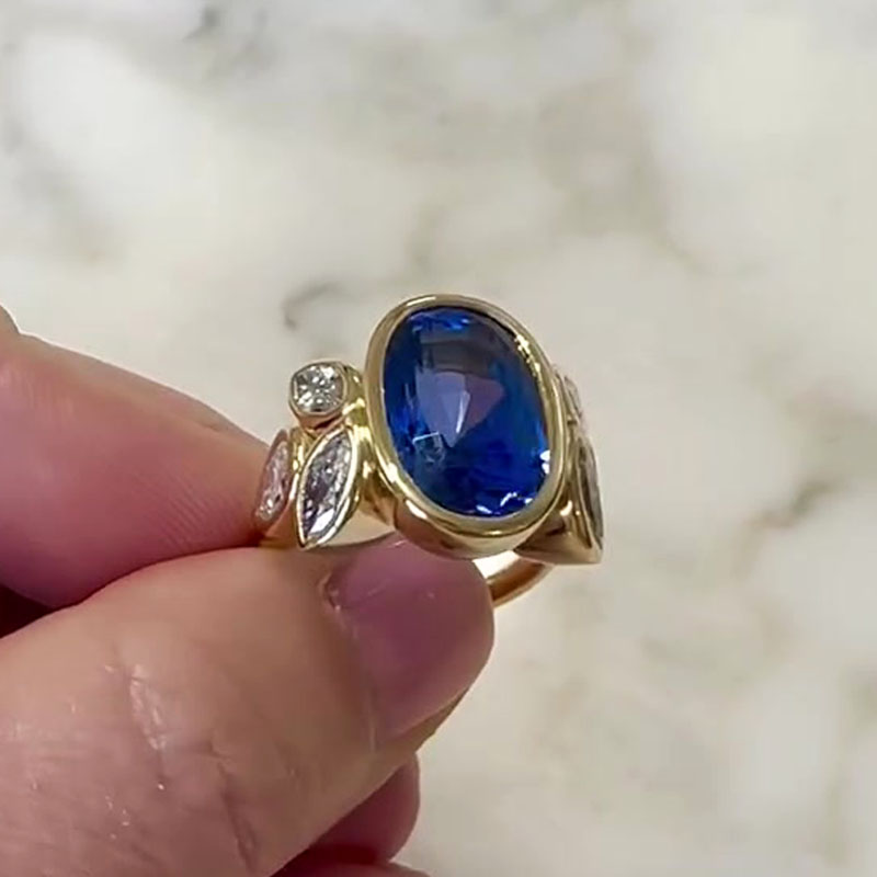 4ct Bezel Setting Oval Cut Sapphire Engagement Ring