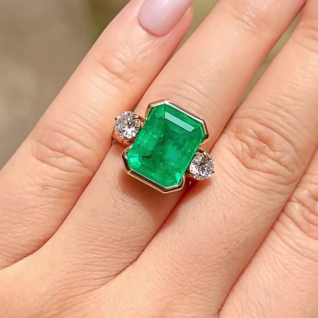 6ct Emerald Cut Emerald Sapphire Wedding Set