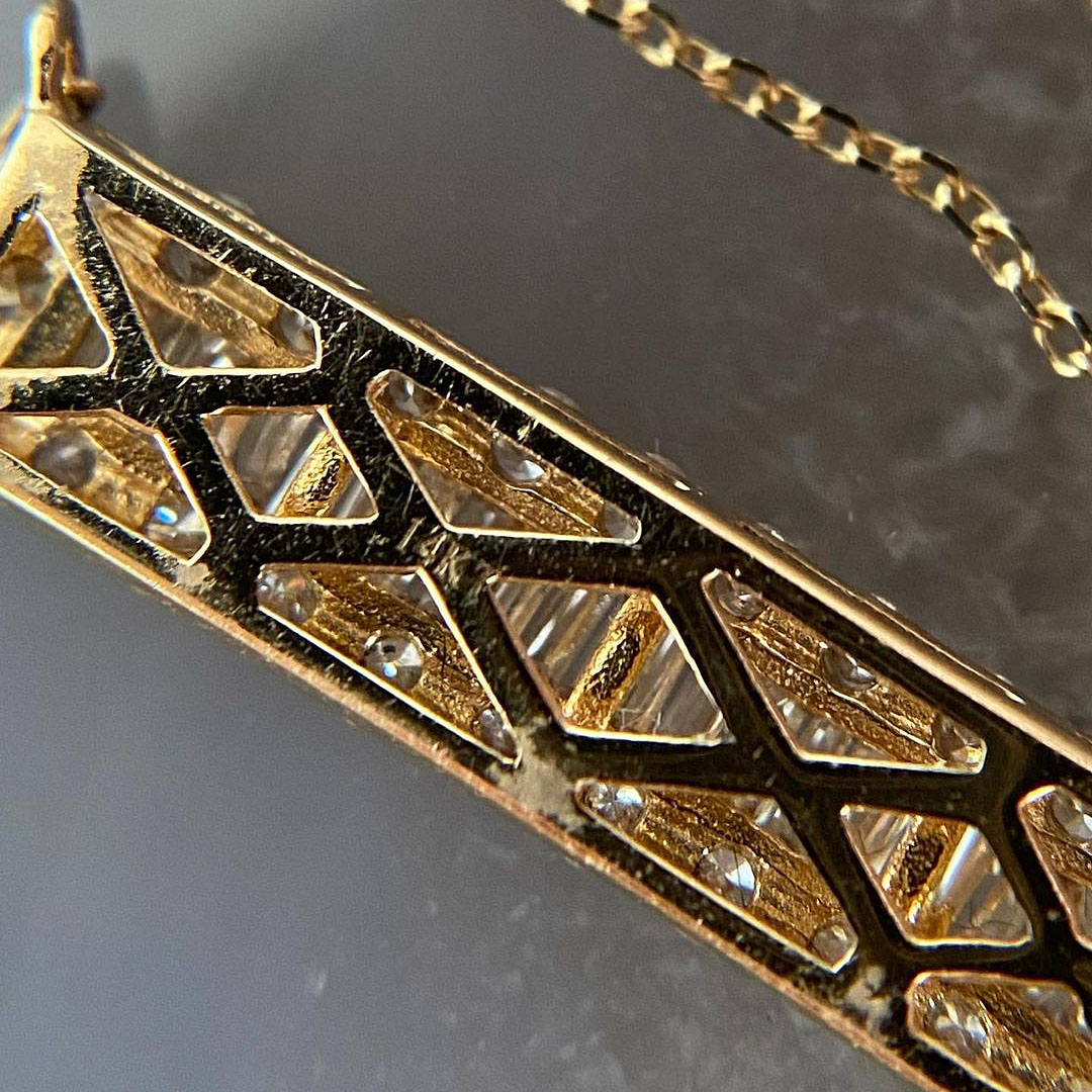 Round&Baguette Cut White Sapphire Pendant Necklace