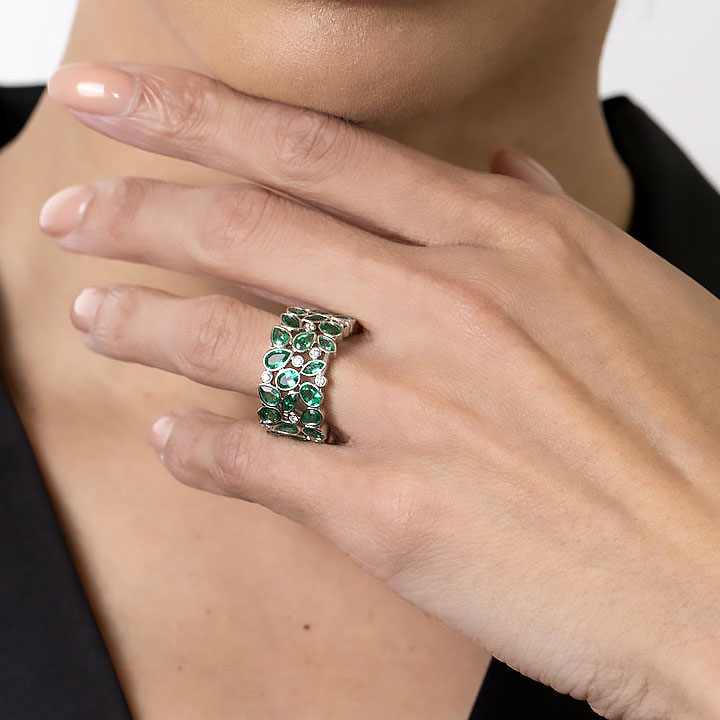 5.95ct Multi-cut Emerald Sapphire Eternity Ring