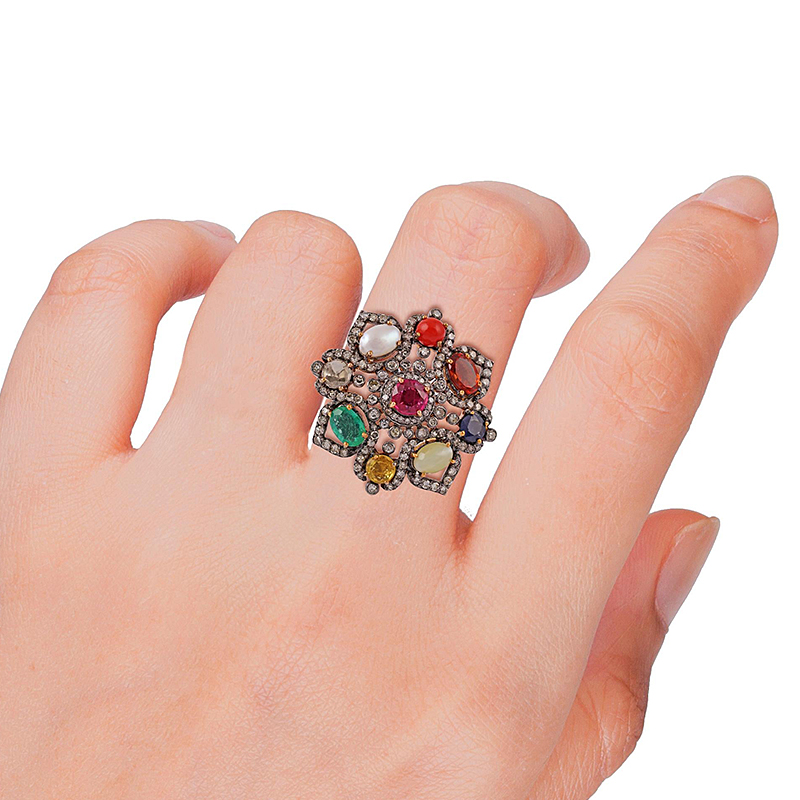 Floral design 3.15ct Nine Gems Cocktail Ring