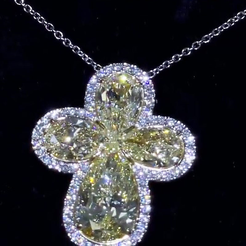 Classic Two-tone Clover Flower Yellow Sapphire Pendant Necklace