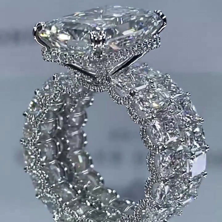 8ct Under Halo Radiant Cut Diamond Wedding Set