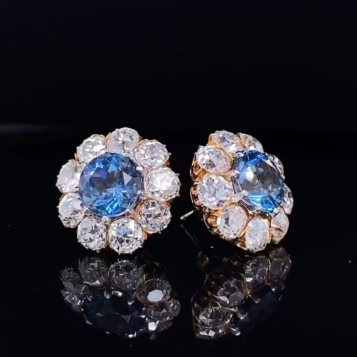 Round Cut Aquamarine Sapphire Stud Earrings