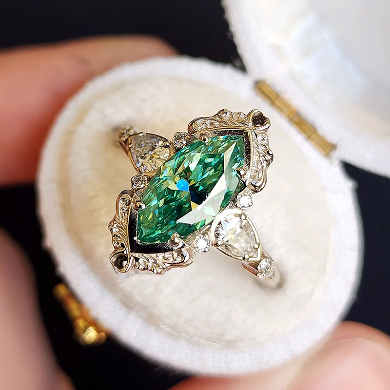 Vintage 1.5ct Marquise Cut Emerald Sapphire Engagement Ring