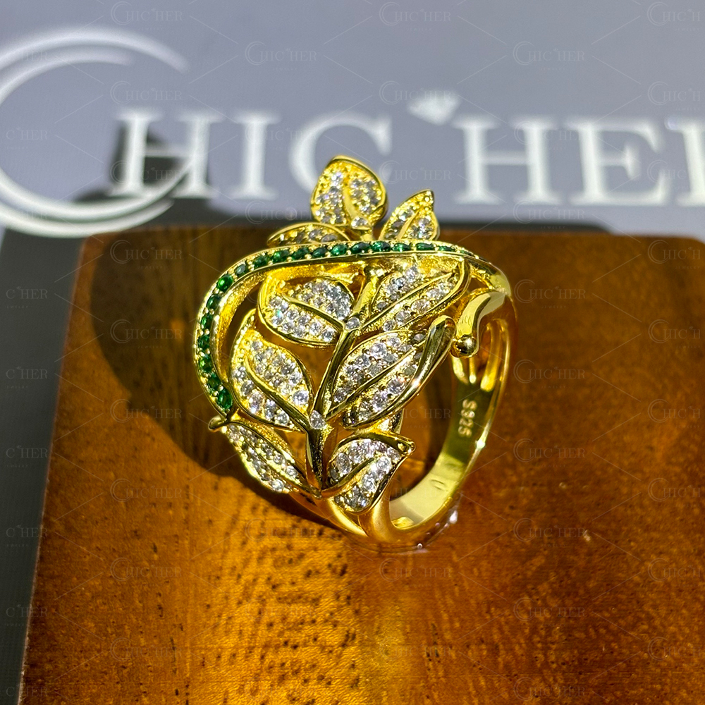 Branch Design 2.3ct Emerald&White Sapphire Cocktail Ring