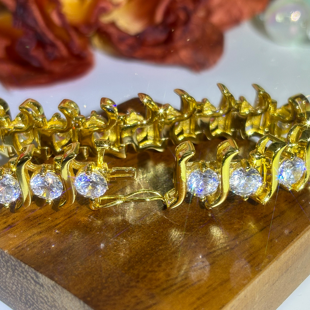 S Link Round Cut Diamond Bracelet