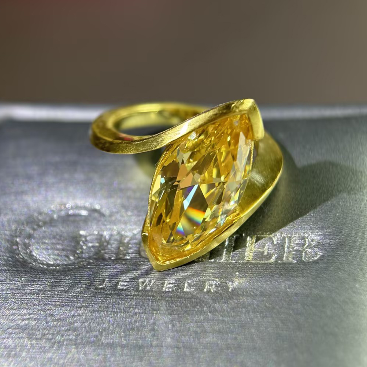 10ct Marquise Cut Yellow Sapphire Solitaire Ring