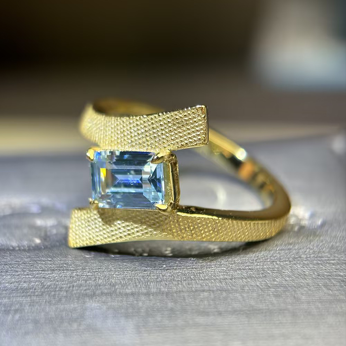 Minimalist Textured 2ct Emerald Cut Sky Blue Aquamarine Split Band