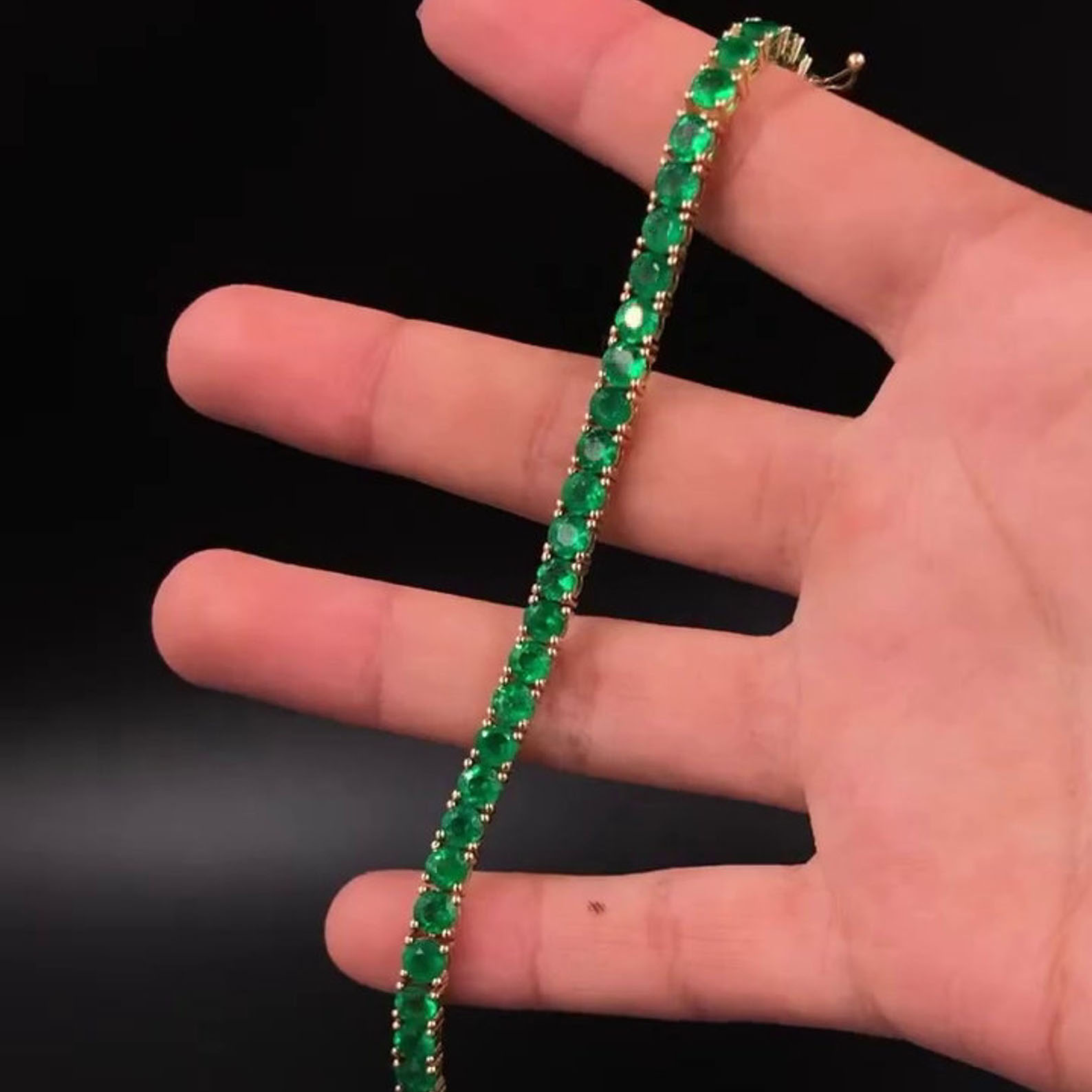 Round Cut Emerald Sapphire Tennis Chain Bracelet