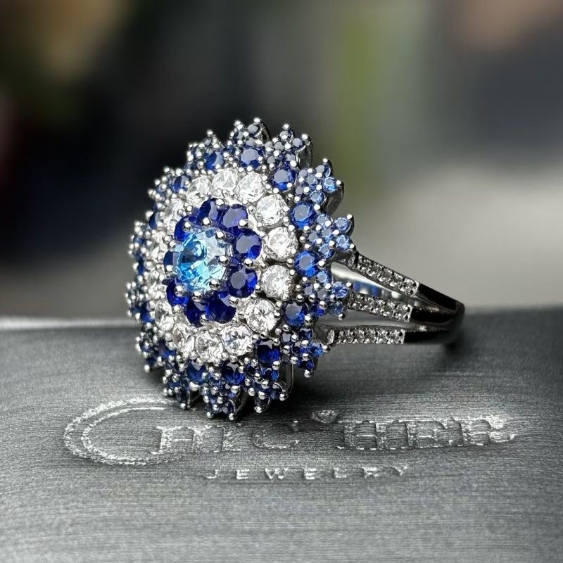 4.25ct Round Cut Blue Sapphire Cocktail Ring