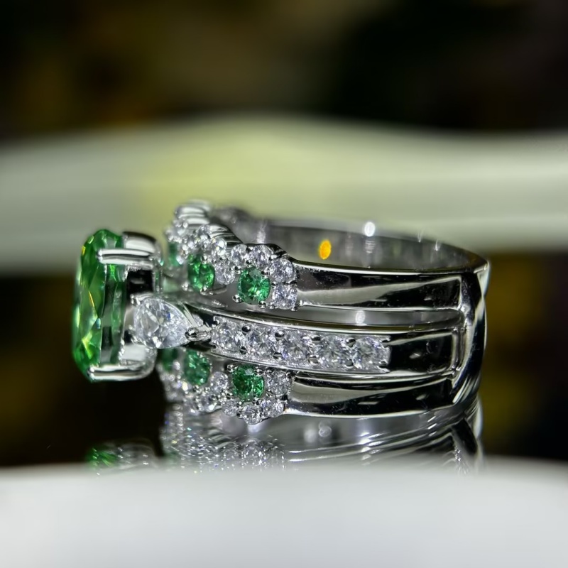 Original Design - 2ct Oval Cut Green Sapphire Wedding Set（2pcs）