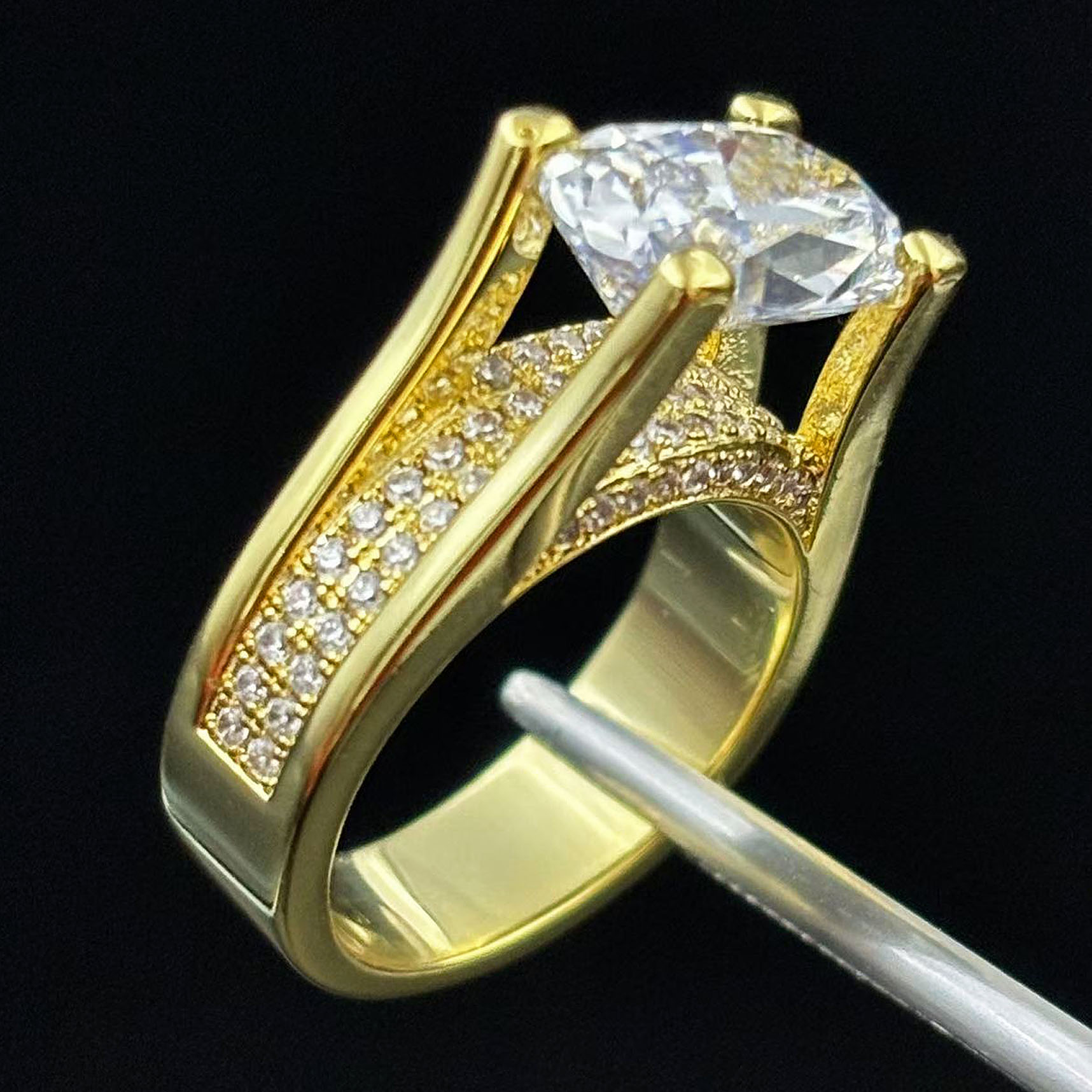 3.5ct East-west Design Oval Cut Engagement Ring