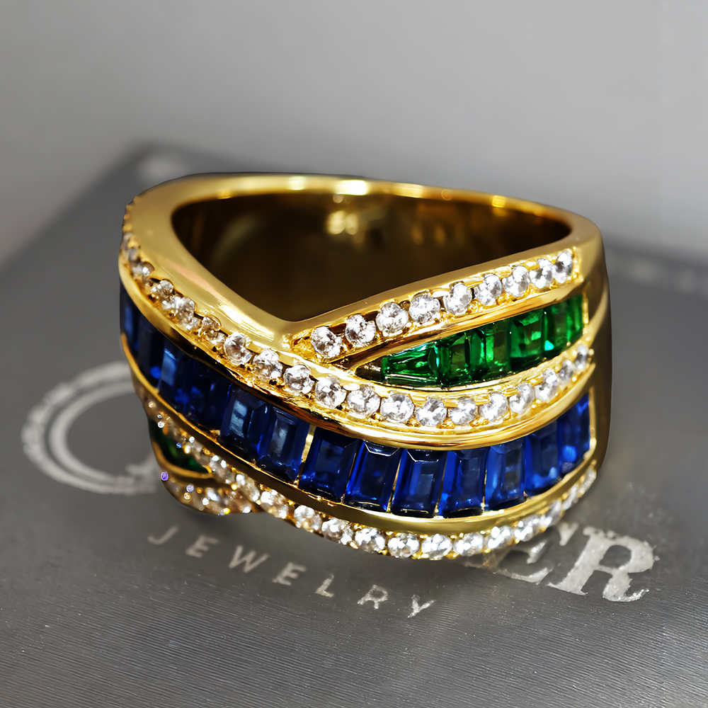 4.35ct Cross Design Emerald&Round Cut Three Tone Wedding Band