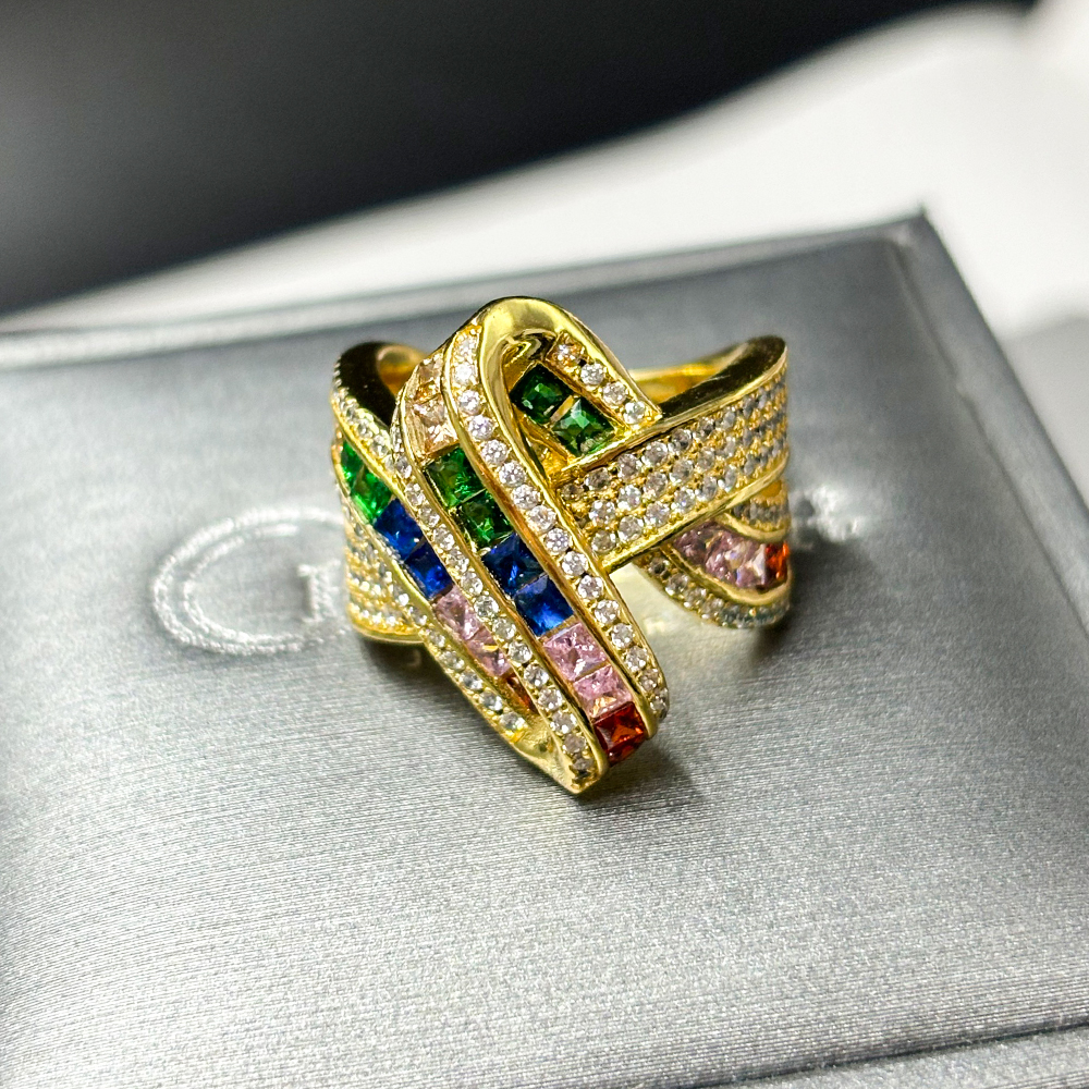 4.35ct Ribbon design Princess Cut Rainbow Sapphire Ring