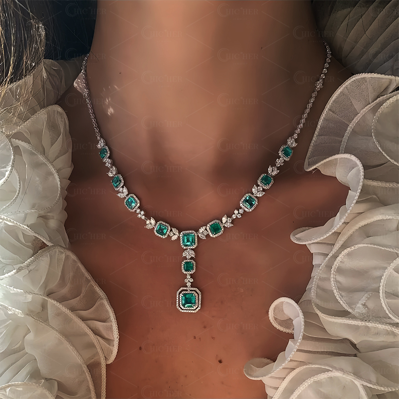 Fashion Emerald Necklace Choker
