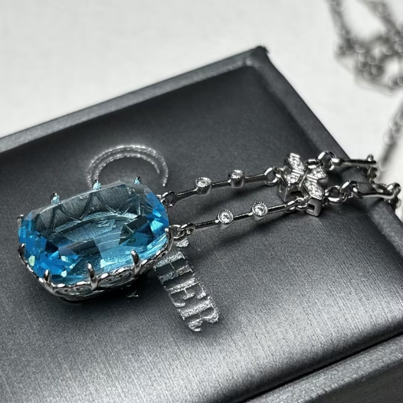 Edwardian 42.96ct Aquamarine Pendant & Diamond Chain