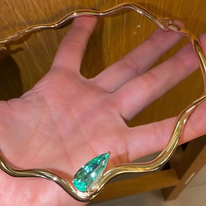 Organic Wavy Pear Cut Paraiba Open Choker Necklace