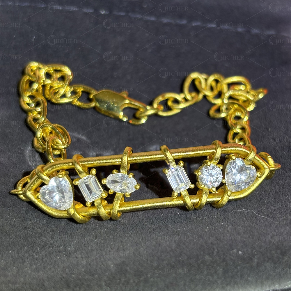 Flexible White Sapphire Chain Bracelet In Sandblasted Plating