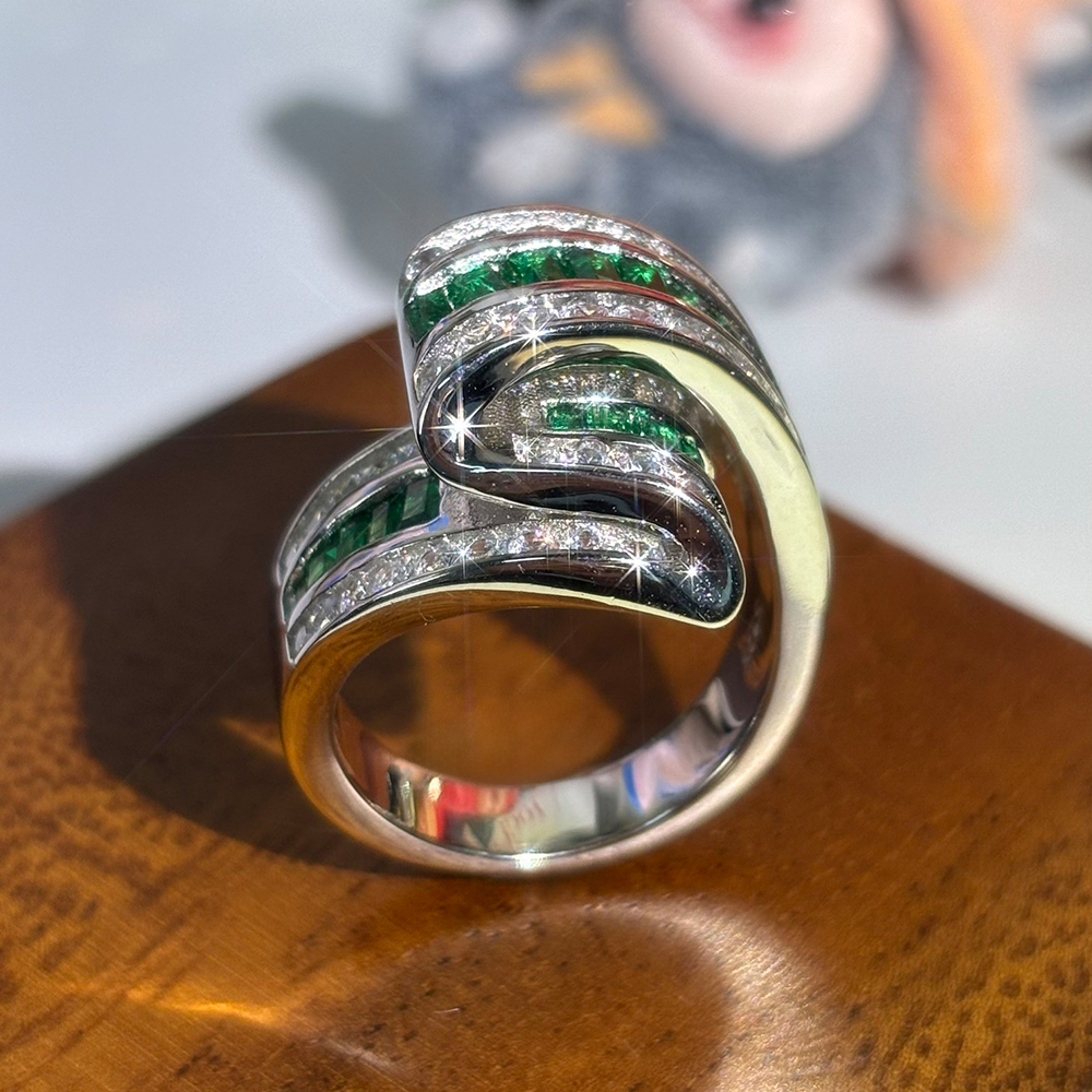 Channel Setting 3.25ct Emerald&White Sapphire Wedding Band