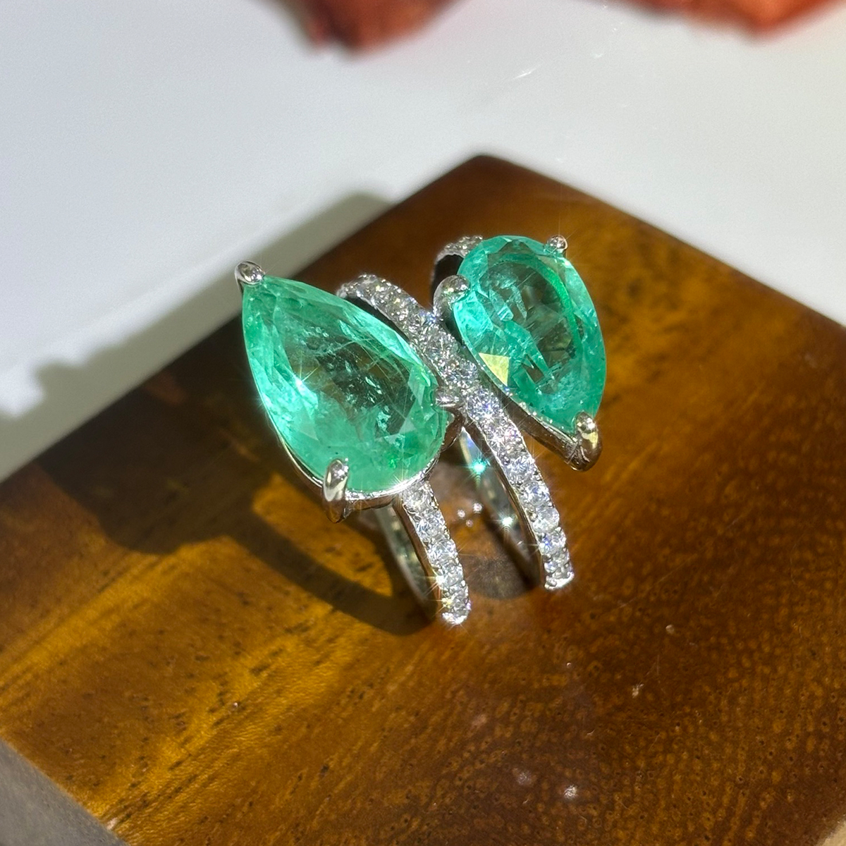 4.55ct Double-stone  Pear Cut Green Sapphire Ring