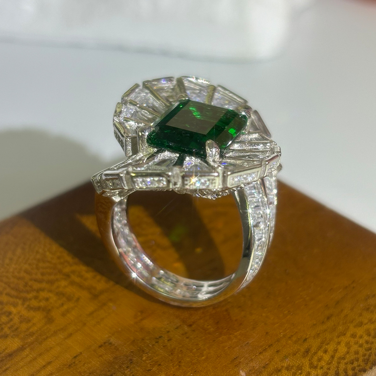 4ct Spiral Design Emerald Cut Emerald Sapphire Ring