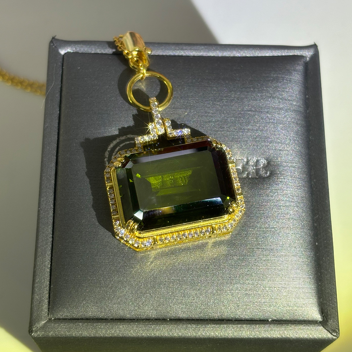  Emerald Cut Peridot Sapphire Pendant Necklace
