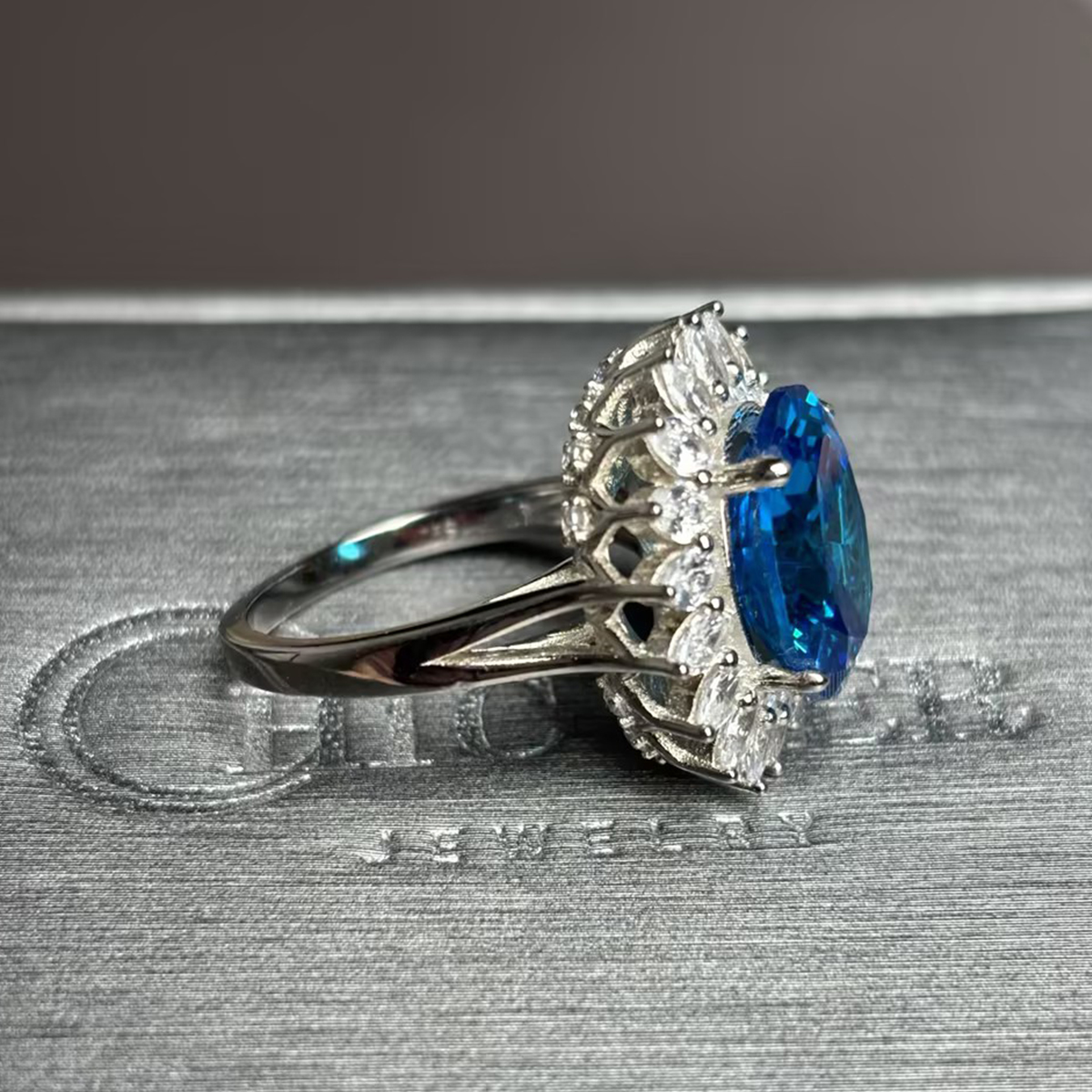 6ct Oval Cut Blue Sapphire Sunflower Engagement Ring