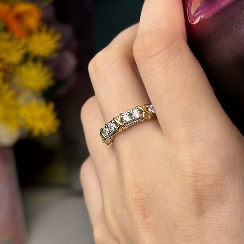 Luxury 16-stone Ring For Women