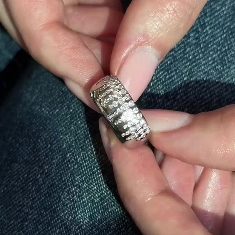 Flush Setting 1.7ct Scattered Diamond Wedding Band