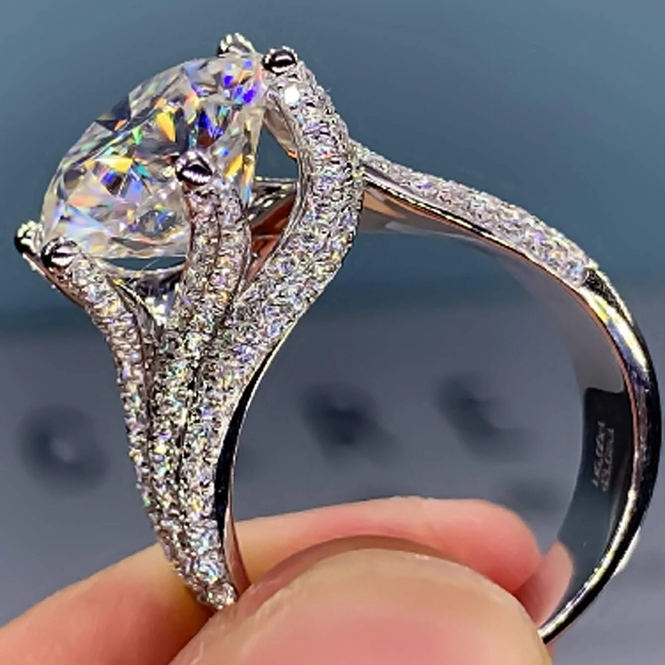 5ct Round Cut White Sapphire Engagement Ring