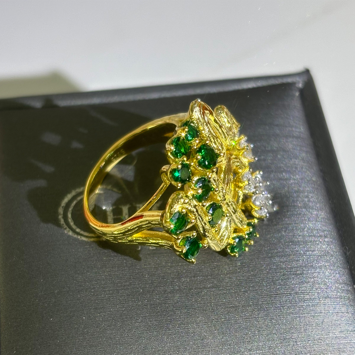 Antique diamond& Emerald Cocktail Ring