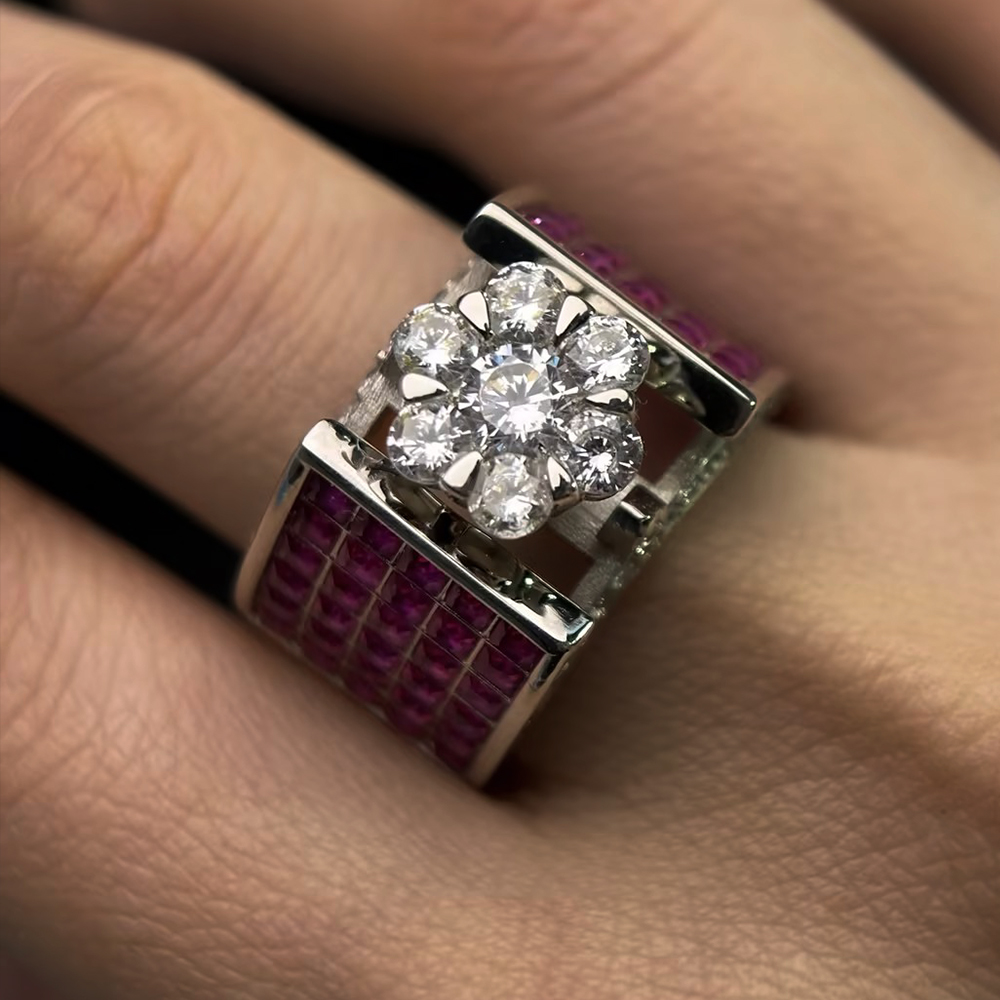 Floral Design 0.75ct Round Cut White Sapphire Engagement Ring