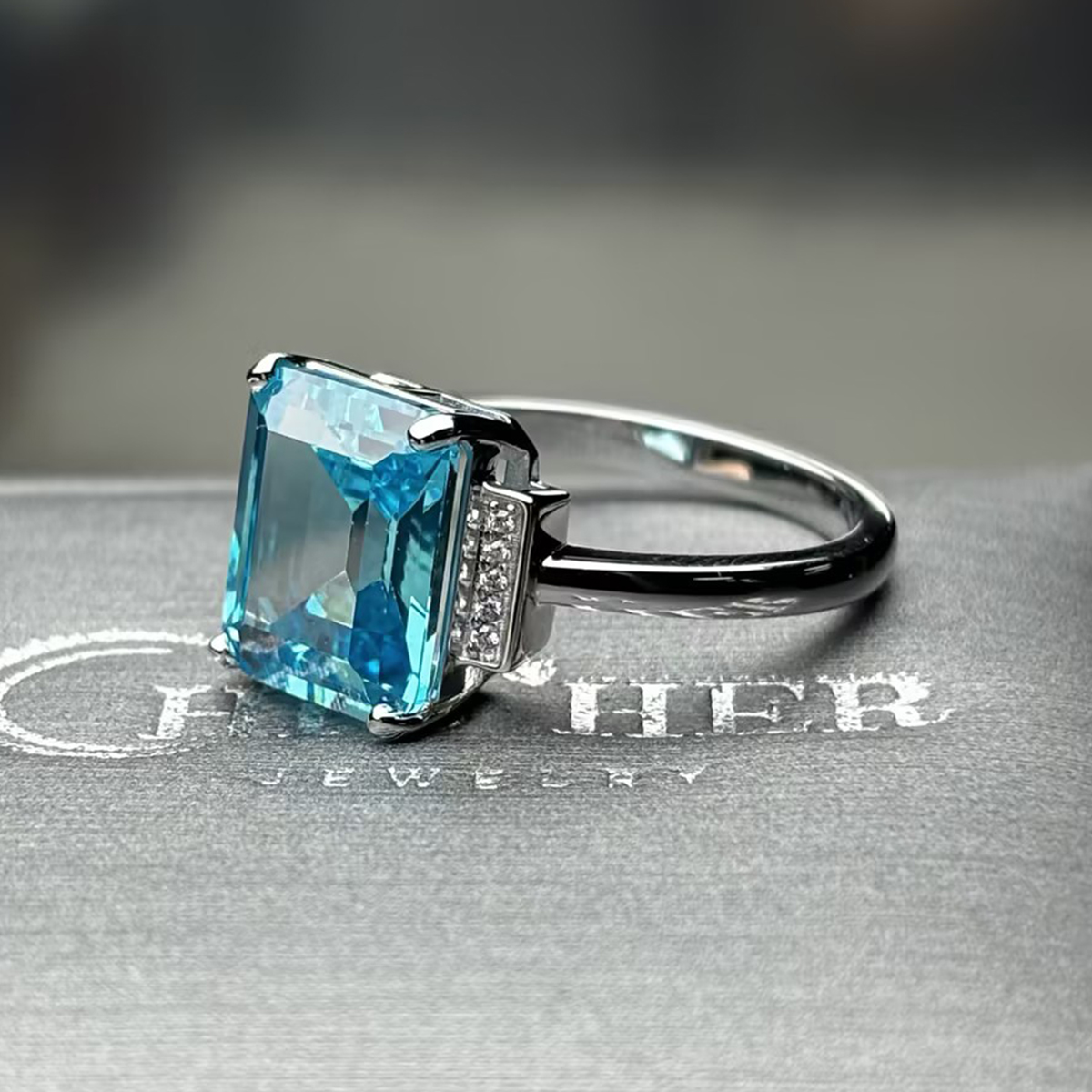 10ct Emerald Cut Aquamarine Sapphire Engagement Ring