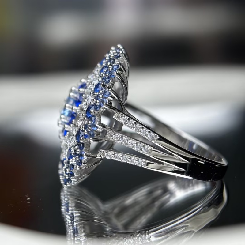4.25ct Round Cut Blue Sapphire Cocktail Ring