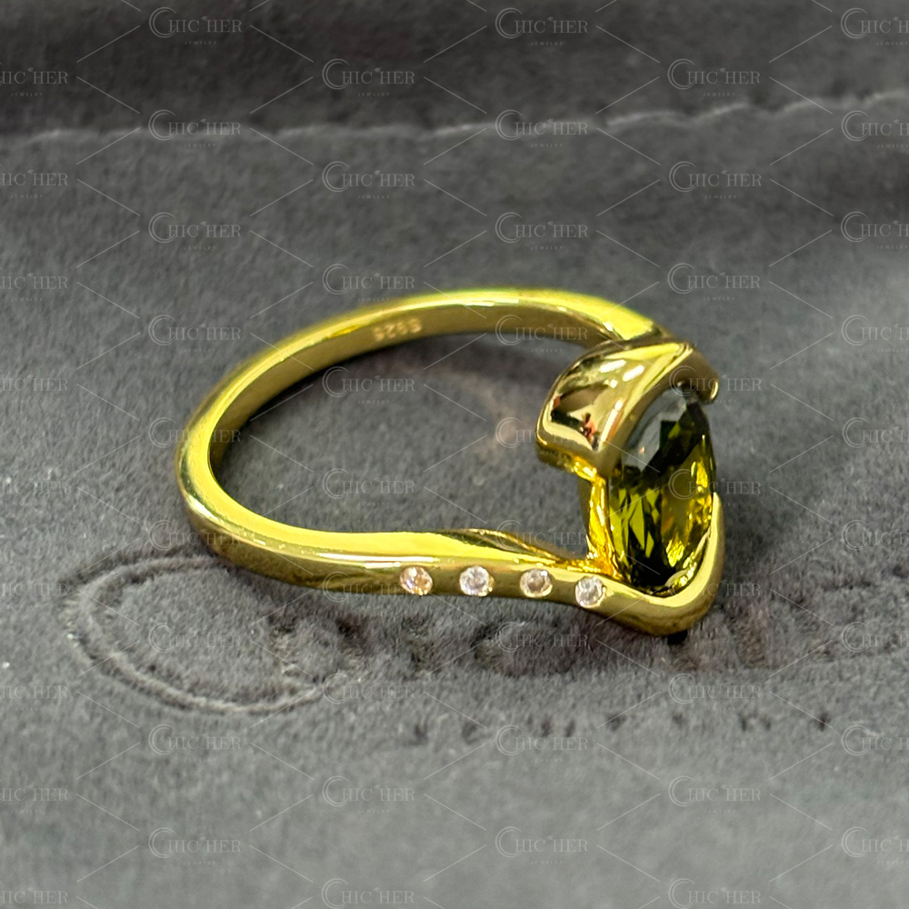 Bypass Design 4ct Oval Cut Tourmaline Green Sapphire Engagement Ring