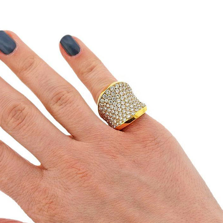 9.25ct Round Cut White Sapphire Cocktail Ring