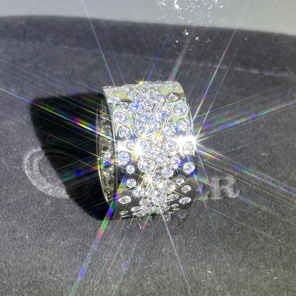 1.84ct Round Cut Scattered Diamond Wedding Band