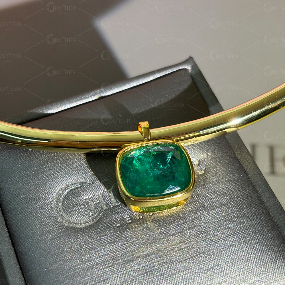 Cushion Cut Emerald Sapphire Choker Necklace