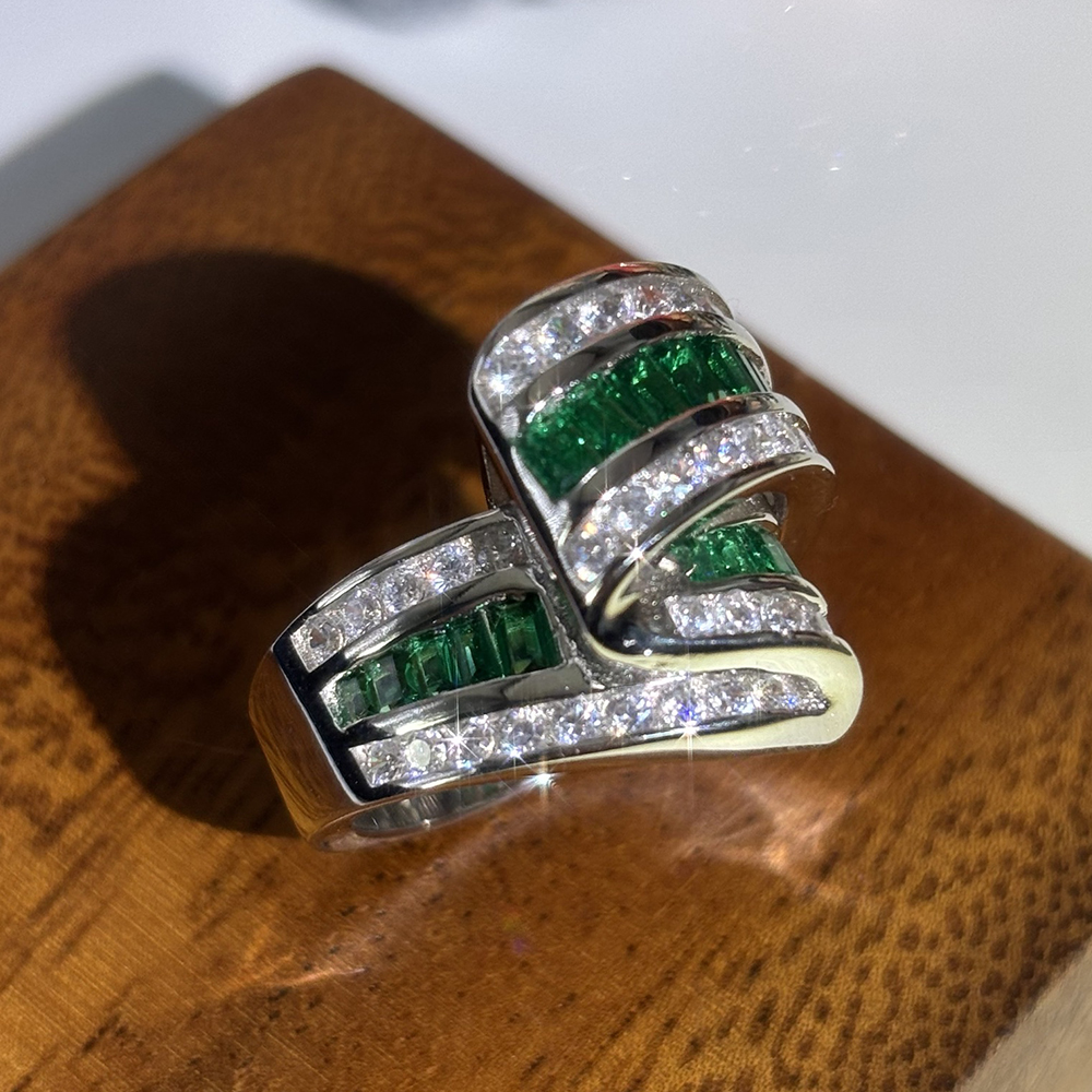Channel Setting 3.25ct Emerald&White Sapphire Wedding Band