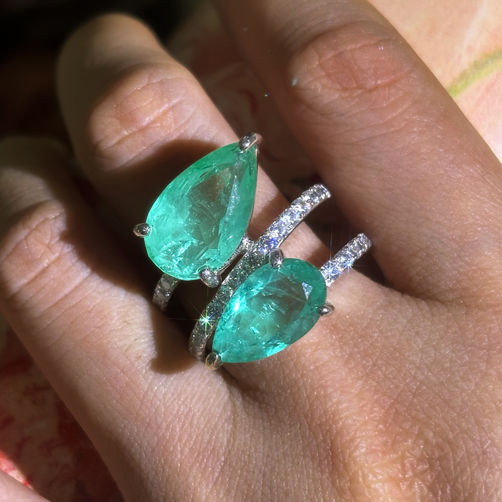 4.55ct Double-stone  Pear Cut Green Sapphire Ring