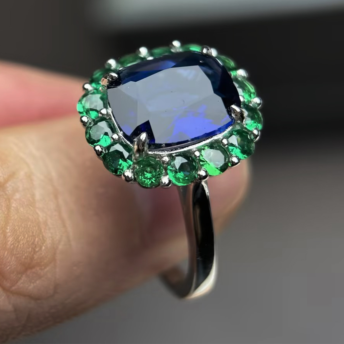 Double Tone Design Halo 4ct Cushion Cut Blue Sapphire Ring