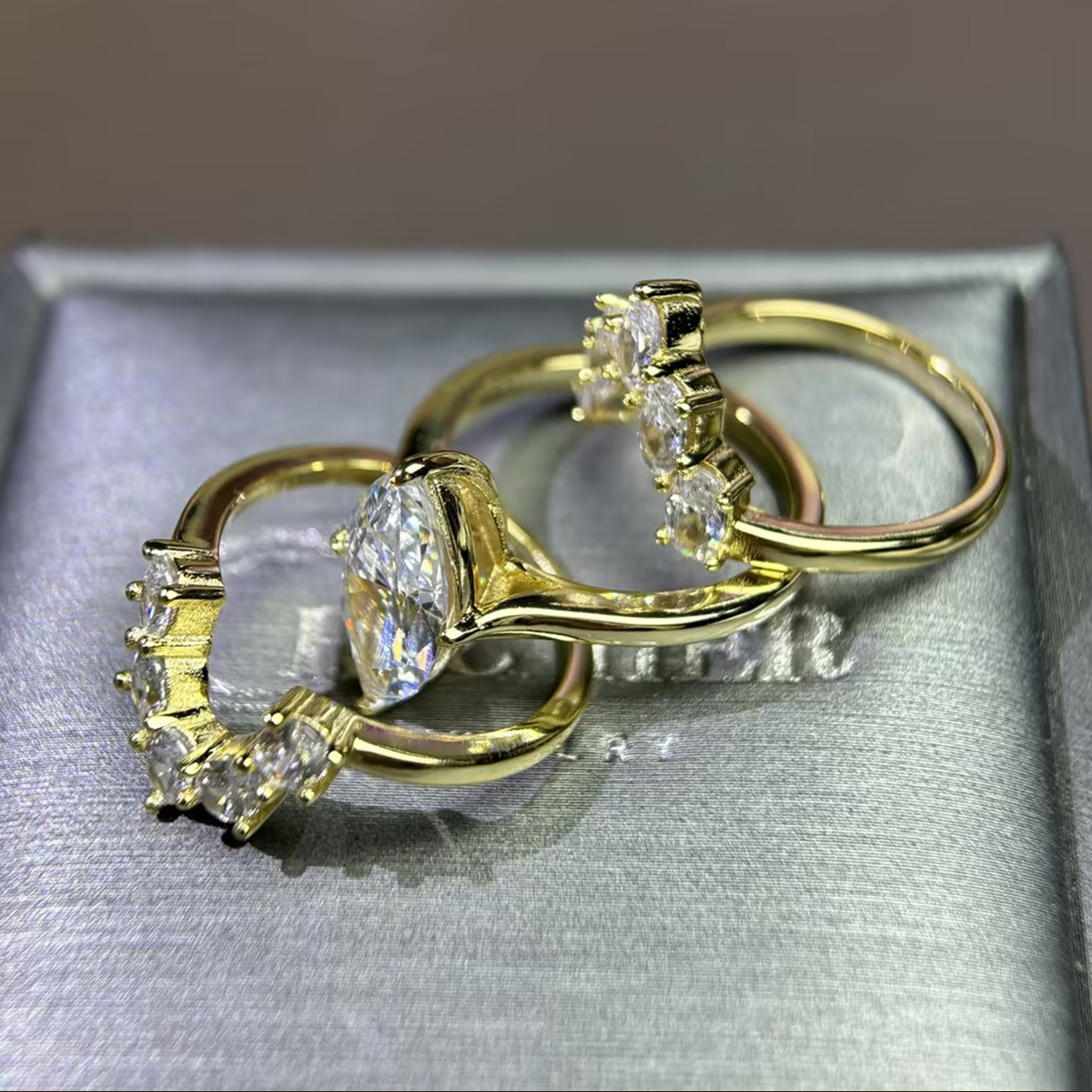 3ct Crown Design Marquise Cut White Sapphire Halo Ring Set / 3pcs