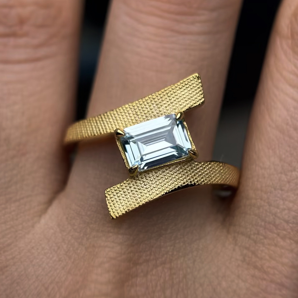 Minimalist Textured 2ct Emerald Cut Sky Blue Aquamarine Split Band