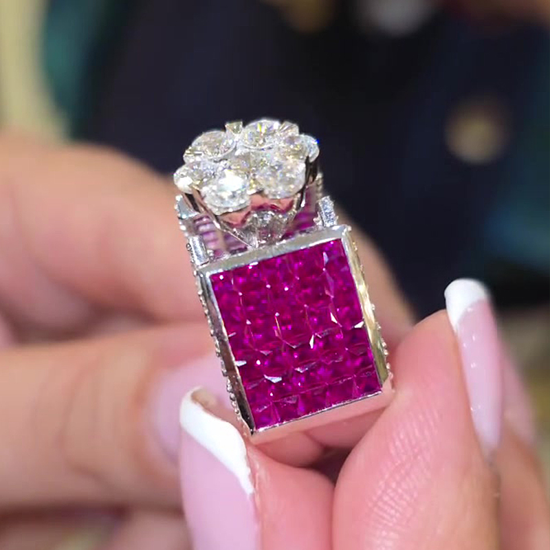 0.75ct Round Cut White Sapphire Engagement Ring