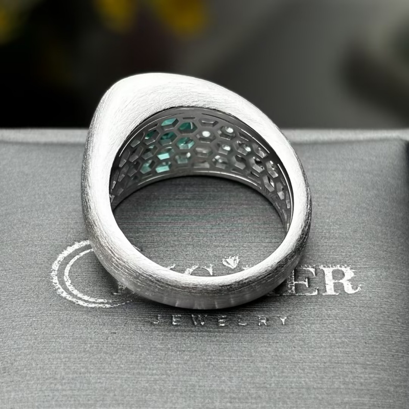 4.25ctw Cushion & Round Cut Paraiba Bluish Wedding Band