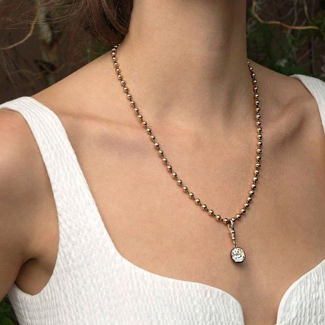 Art Deco Design Pendant Necklace with Bead Chain