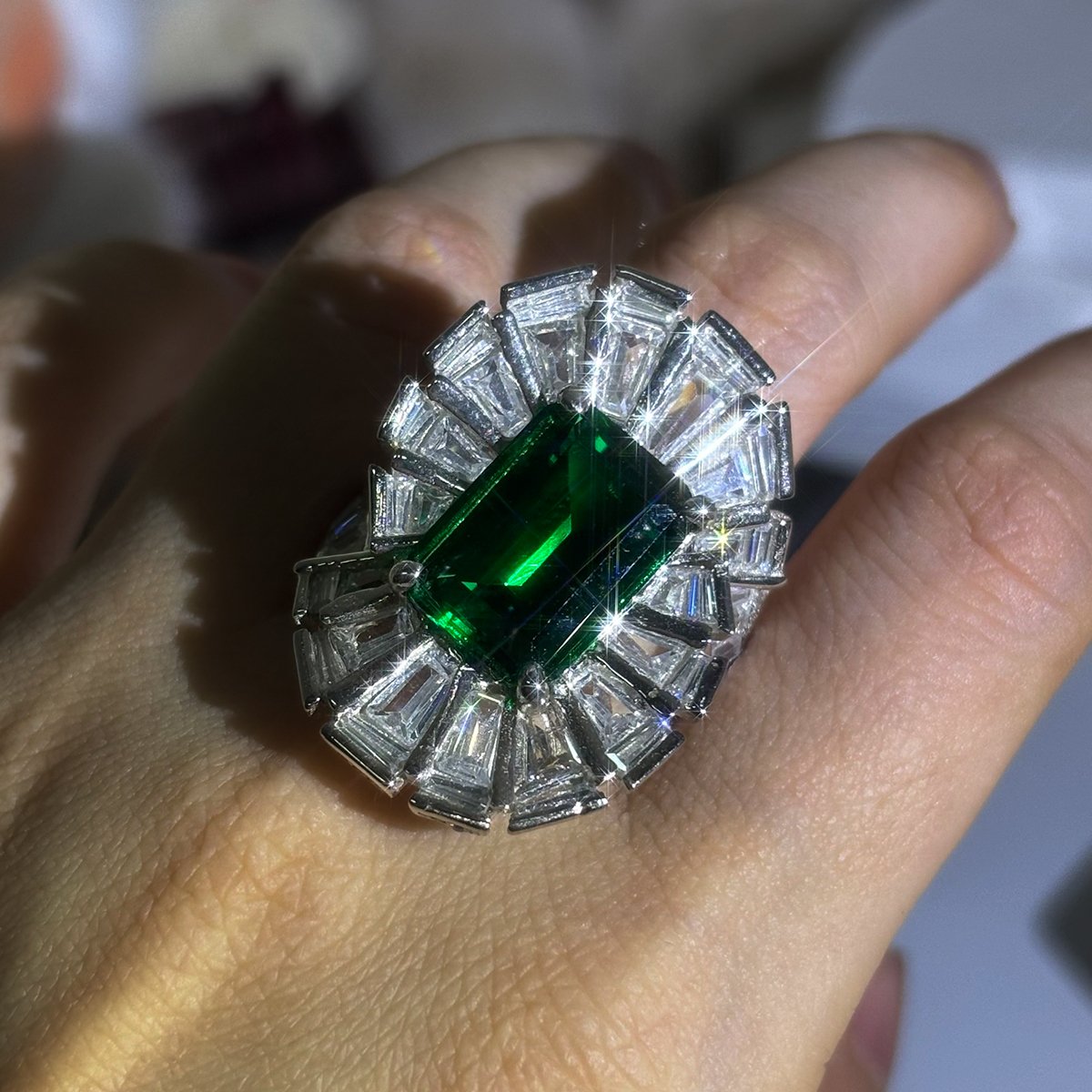 4ct Spiral Design Emerald Cut Emerald Sapphire Ring