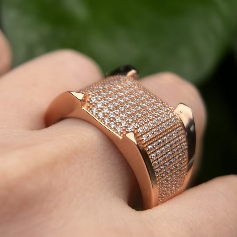 Fashion 5.25ctw Micro-pave Setting Round Cut White Sapphire Men's Band