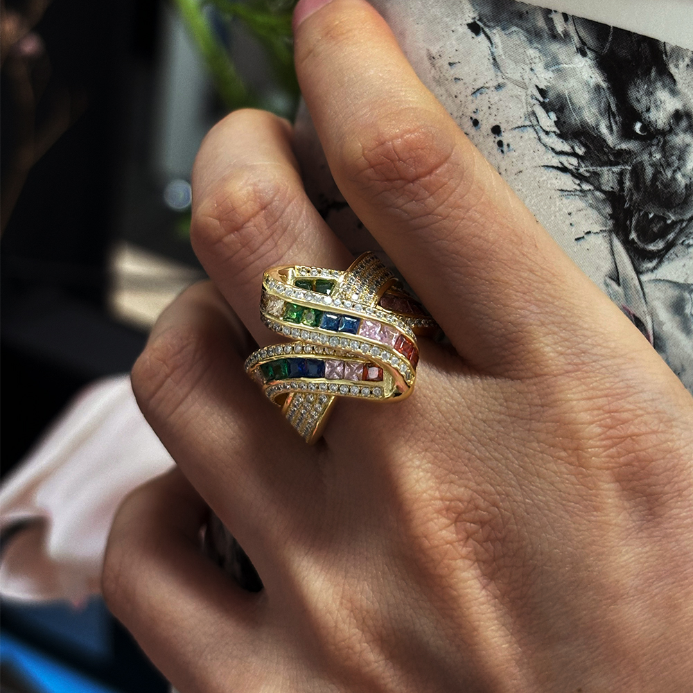 4.35ct Ribbon design Princess Cut Rainbow Sapphire Ring